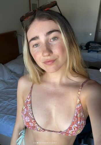 Full leaked Allegra miles private photo