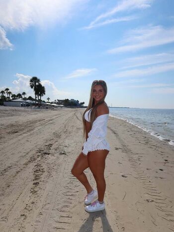 Full leaked Allie brink page private photo