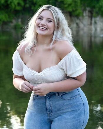 Full leaked Allie weber private photo
