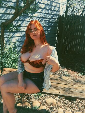 Full leaked Allisonivyx private photo
