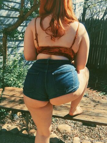 Full leaked Allisonivyx private photo