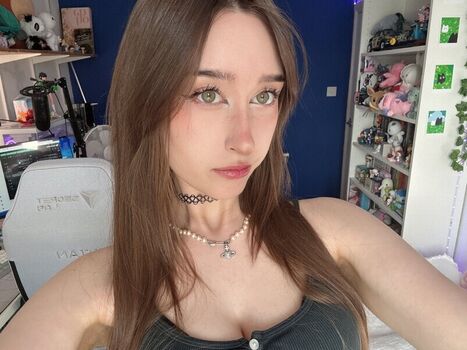 Full leaked Allykitti page private photo