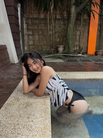 Full leaked Allysa amogues private photo