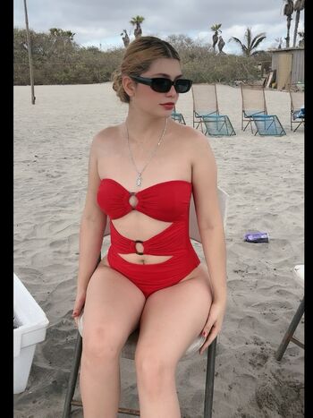 Full leaked Alma calderon private photo
