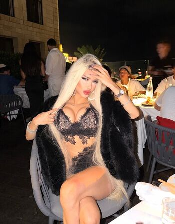 Full leaked Alma raveh private photo
