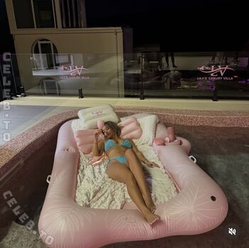 Full leaked Almira azemi page private photo