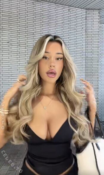 Full leaked Almira azemi private photo