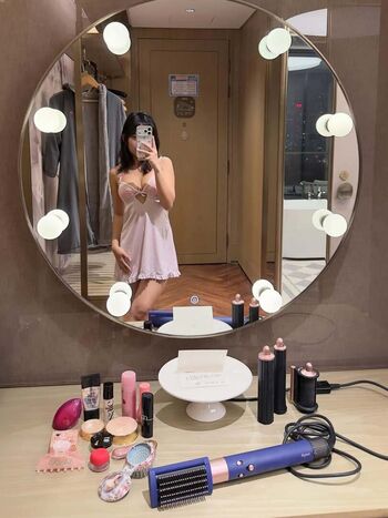 Full leaked Alodiamarie  page private photo