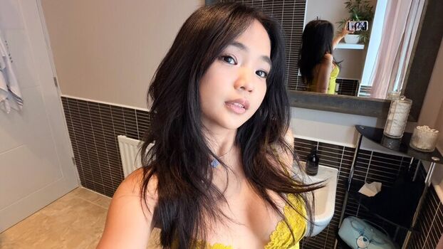 Full leaked Alodiamarie  page private photo