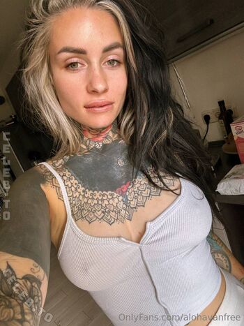 Full leaked Alohavan private photo