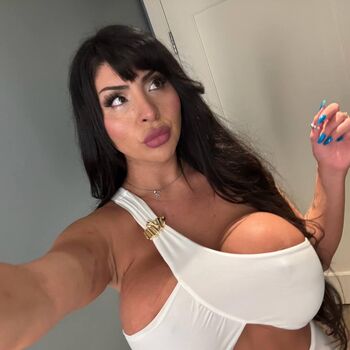 Full leaked Alondra roi private photo