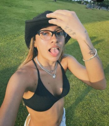Full leaked Alondrissa private photo
