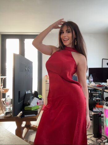 Full leaked Aloonea private photo