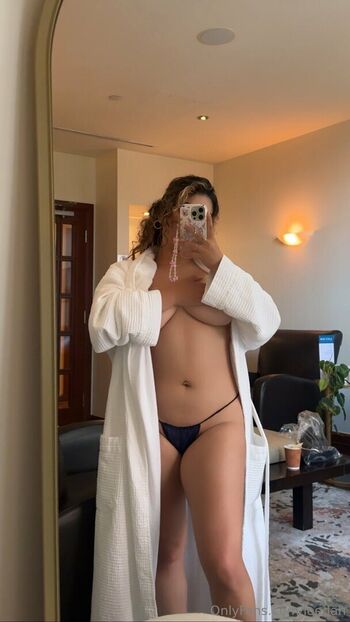 Full leaked Alpahleedah private photo
