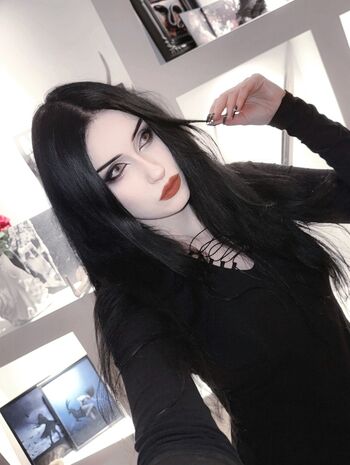 Full leaked Alpravena page private photo