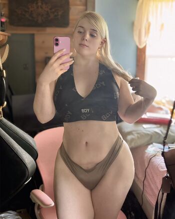 Full leaked Alsoamandarae private photo