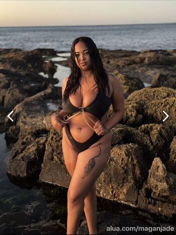Full leaked Alua model page private photo