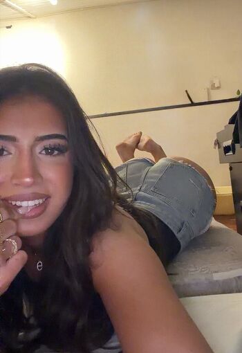 Full leaked Alycia private photo