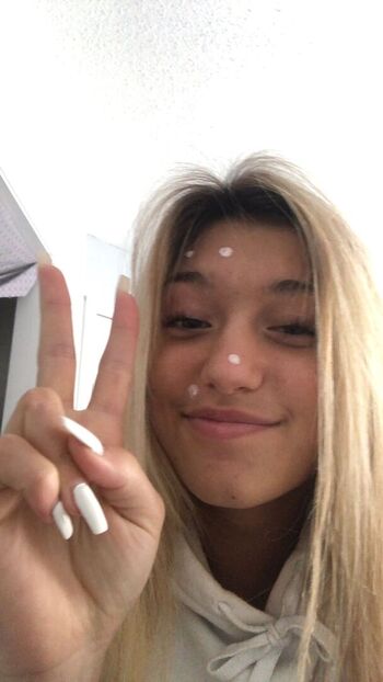 Full leaked Alyna wampler private photo