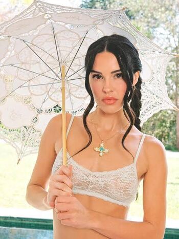 Full leaked Alyssa collins private photo