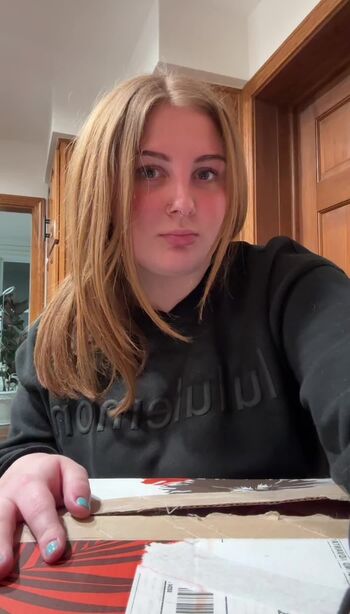 Full leaked Alyssa holmes private photo