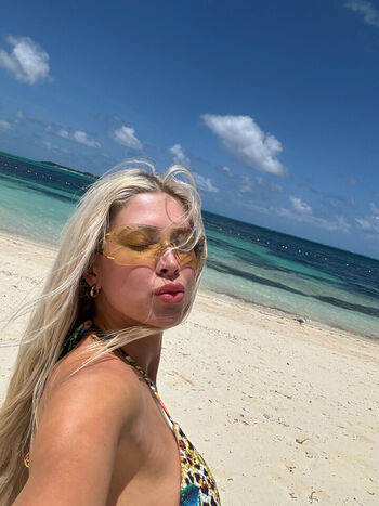 Full leaked Alyssa hyde private photo