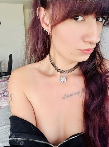 Full leaked Amaii private photo
