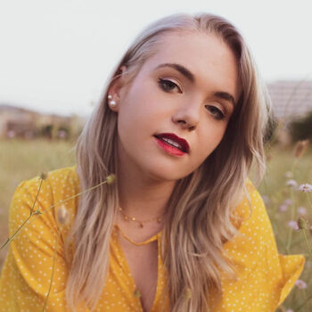 Full leaked Amalee page private photo