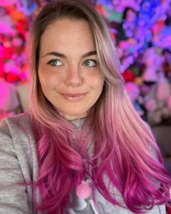 Full leaked Amalee private photo