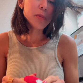 Full leaked Amanda albue private photo