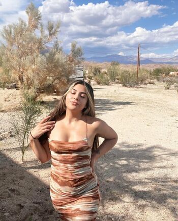 Full leaked Amanda awadis private photo