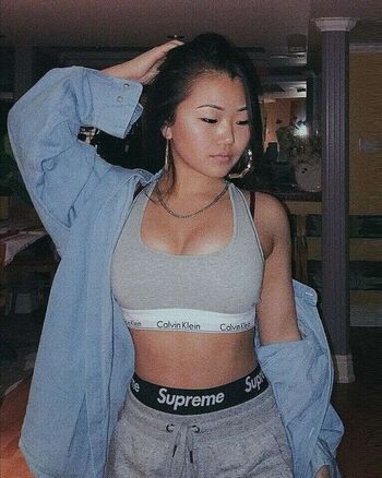 Amanda C Mai