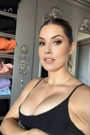 Full leaked Amanda cerny private photo
