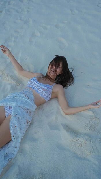 Full leaked Amanda cerny private photo