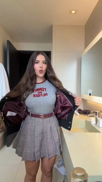 Full leaked Amanda diaz private photo