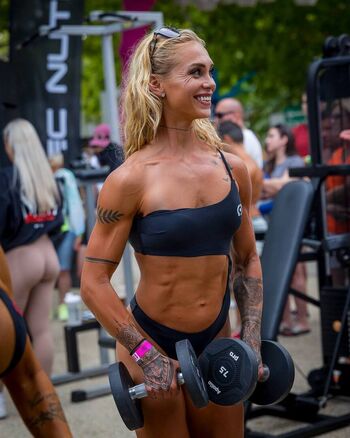 Full leaked Amanda essen page private photo
