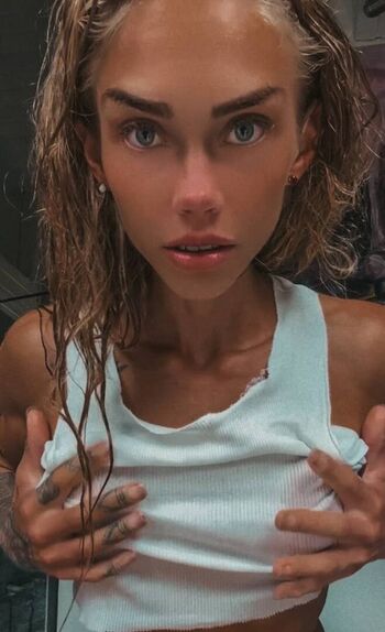 Full leaked Amanda essen private photo