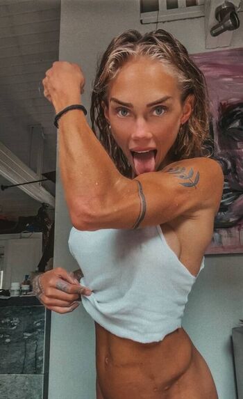 Full leaked Amanda essen private photo