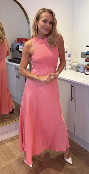 Full leaked Amanda holden  page private photo