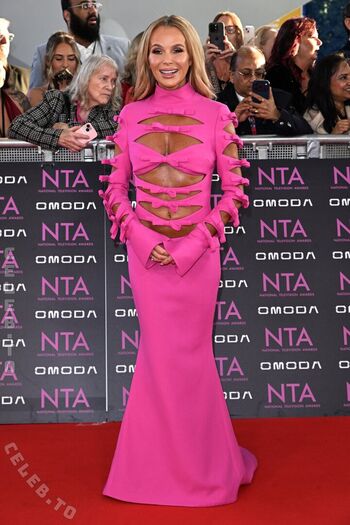 Full leaked Amanda holden  page private photo