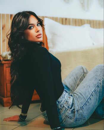 Amanda Marques