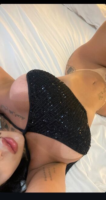 Full leaked Amanda milion page private photo