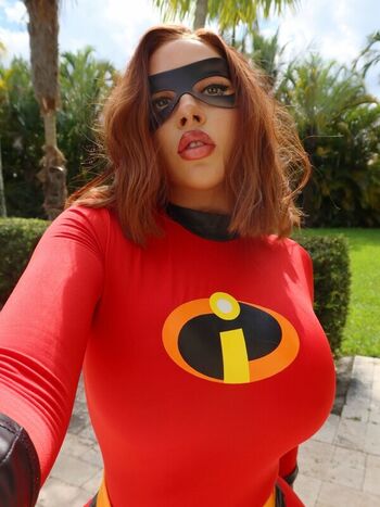 Amanda Nicole