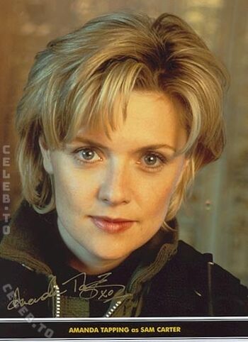 Full leaked Amanda tapping private photo