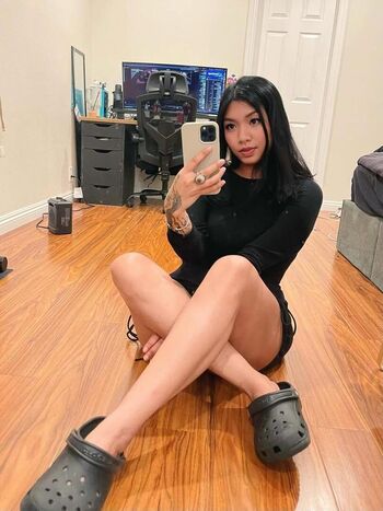 Full leaked Amandatouch page private photo