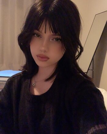 Full leaked Amanderinn private photo