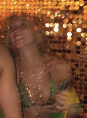 Full leaked Amandrieu private photo