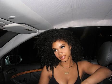 Amara Kioni