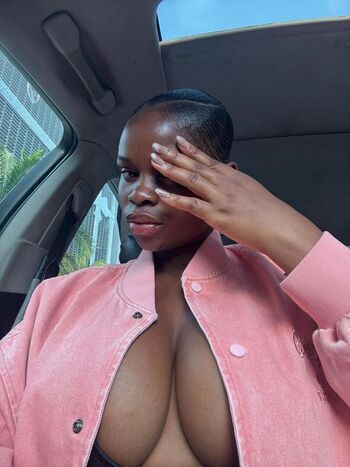 Full leaked Amarachija private photo