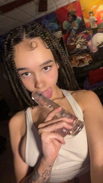 Full leaked Amaraheliana private photo